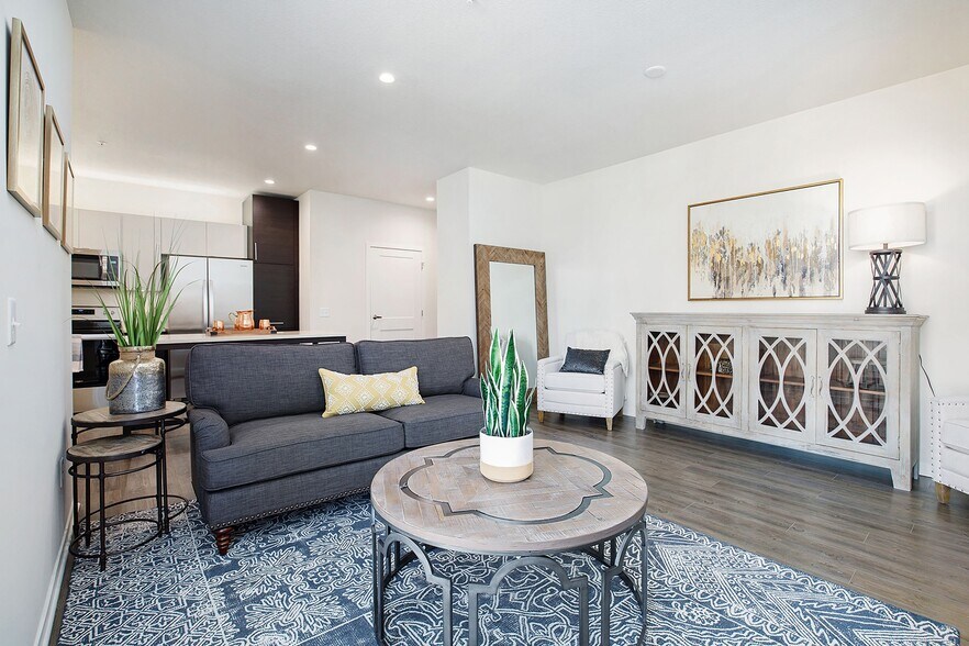 More Photos Of 6201 Johnson Dr, Mission Apartments For Lease