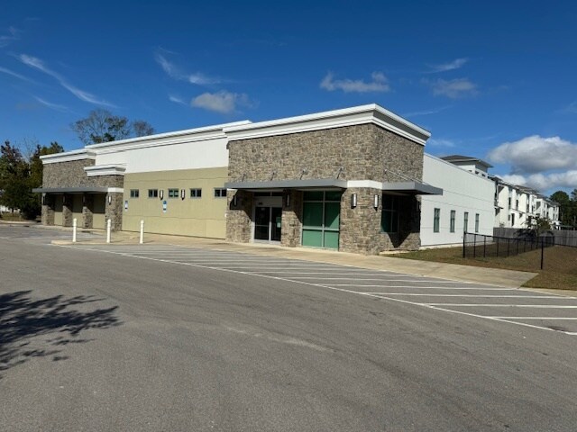 More Photos Of 214 Covell Rd, Crestview Office For Lease