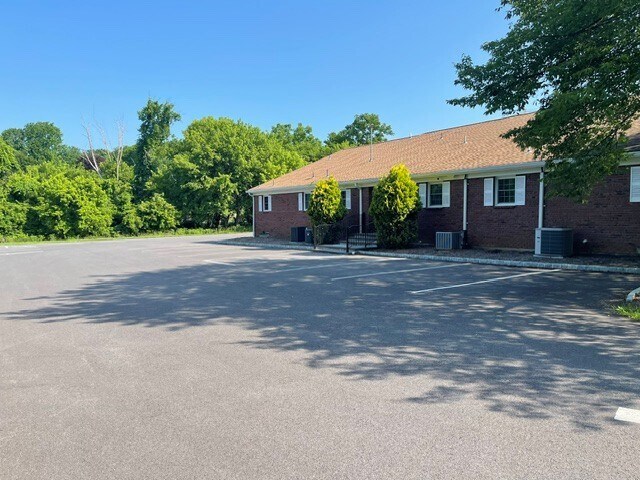 More Photos Of 3 Sliker Rd, Lebanon Township Hunterdon Office For Lease