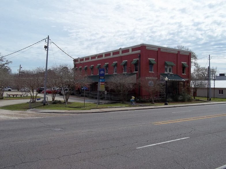 More Photos Of 1808 Front St, Slidell Office For Sale
