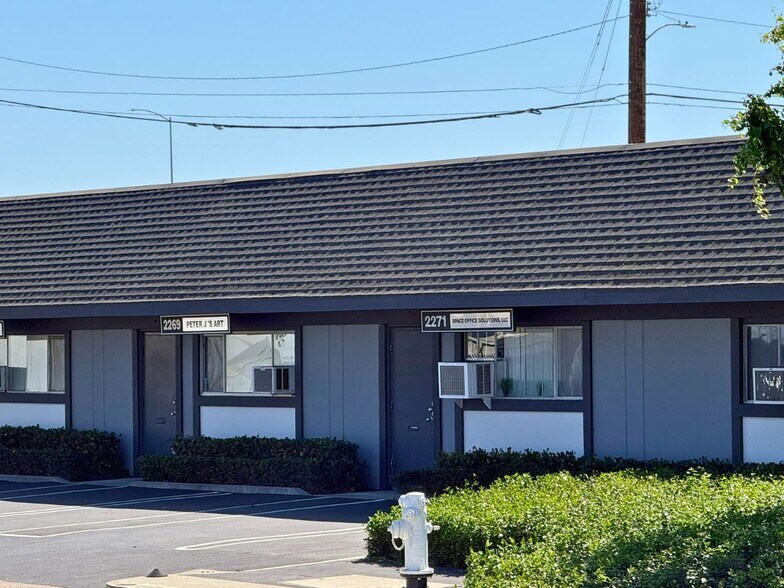 More Photos Of 2227-2229 S Wright St, Santa Ana Light Distribution For Lease