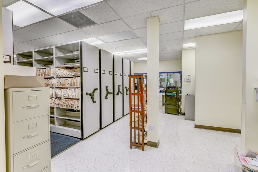 More Photos Of 5205 Village Blvd, West Palm Beach Medical For Lease