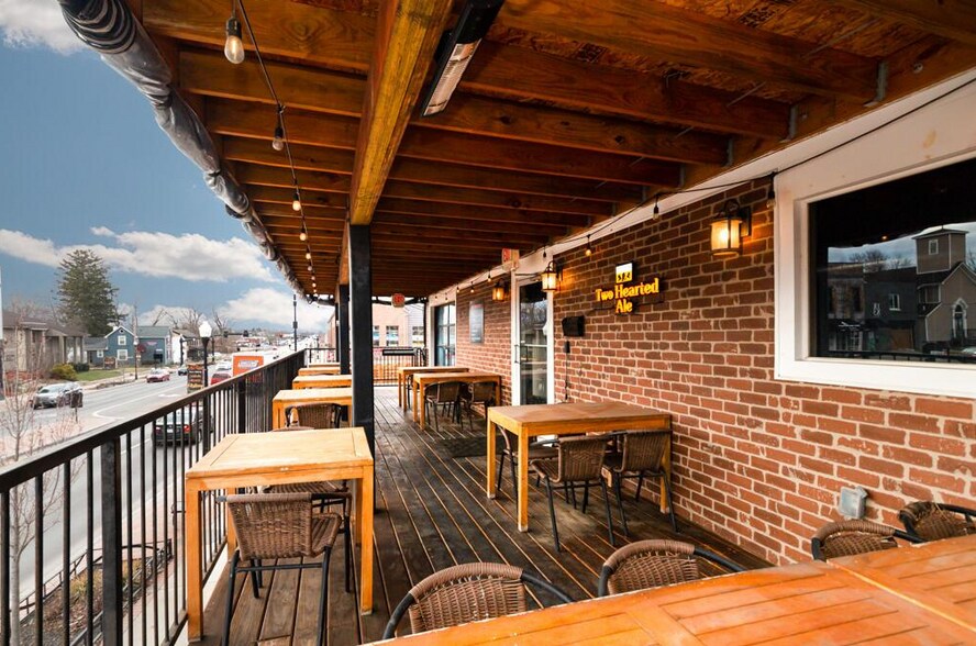 More Photos Of 7360 E Main St, Reynoldsburg Restaurant For Sale