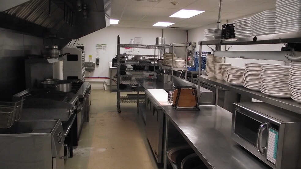 More Photos Of 820 Eastern Ave, Schenectady Religious Facility For Sale