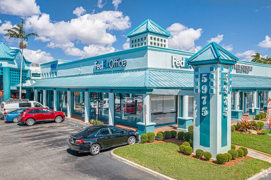 Primary Photo Of 5975 N Federal Hwy, Fort Lauderdale Unknown For Lease
