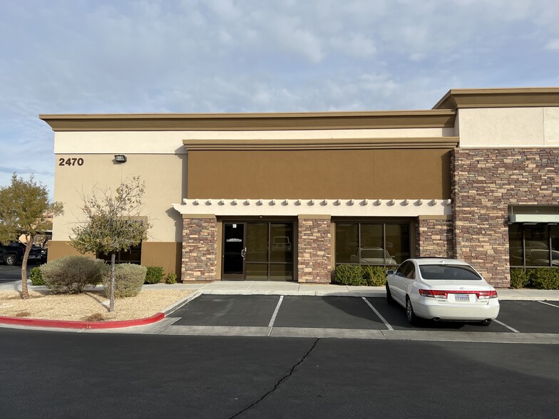 Primary Photo Of 2470 W Horizon Ridge Pky, Henderson Office For Lease