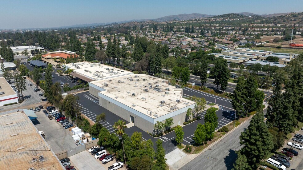 More Photos Of 3150 E Birch St, Brea Manufacturing For Sale