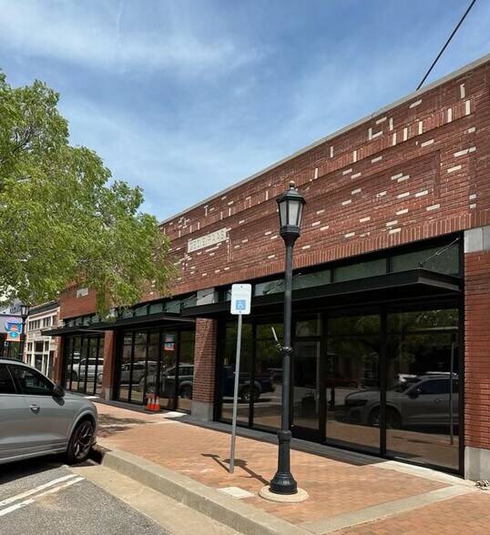 Primary Photo Of 114 S Broadway, Edmond Storefront For Sale