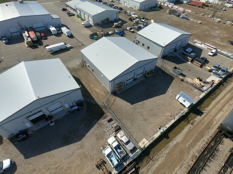 More Photos Of 1075 36 St N, Lethbridge Warehouse For Sale
