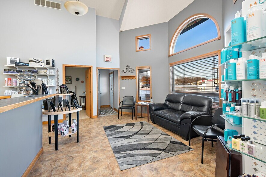 More Photos Of 321 Central Ave E, Saint Michael General Retail For Sale