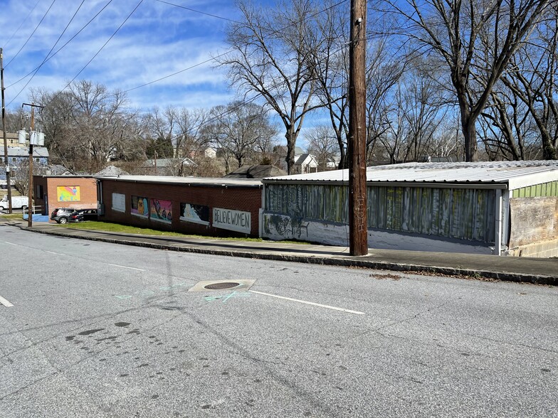 Primary Photo Of 55 Ormond St, Atlanta Warehouse For Sale