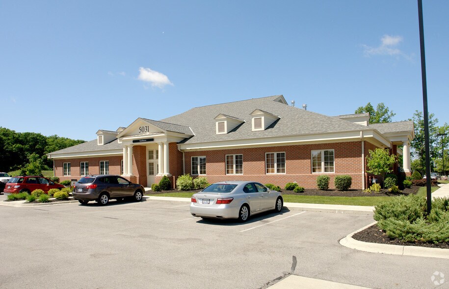 More Photos Of 5031 Forest Dr, New Albany Medical For Sale