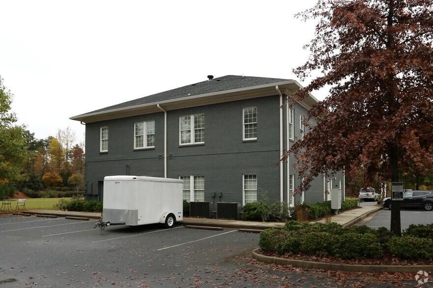 More Photos Of 1830 Peachtree Pky, Cumming Medical For Sale