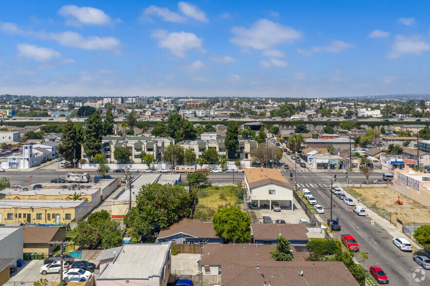 More Photos Of 8304 S Broadway, Los Angeles Land For Sale