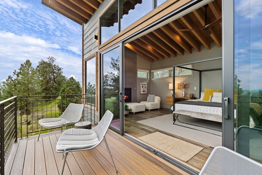 More Photos Of 893 Dick Mountain Drive, Bailey Specialty For Sale