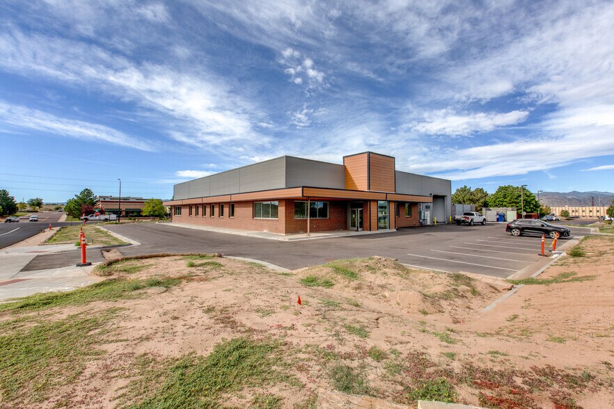 More Photos Of 9145 Commerce Center Cir, Highlands Ranch Office For Sale