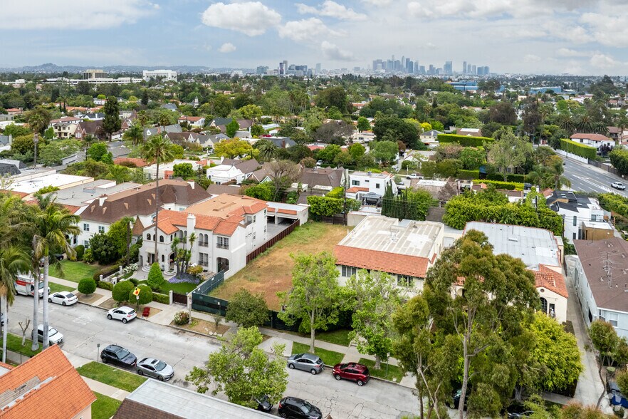 More Photos Of 930 S Mansfield Ave, Los Angeles Land For Sale