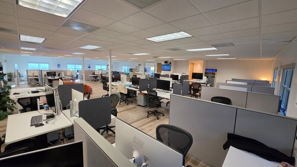 More Photos Of 900 E Campbell Ave, Campbell Office For Lease
