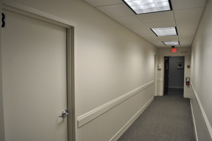 More Photos Of 190 Goldens Bridge Rd, Katonah Medical For Lease