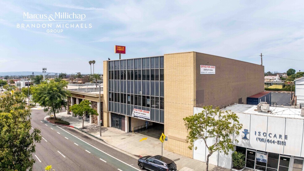 More Photos Of 13543-13545 Hawthorne Blvd, Hawthorne Loft Creative Space For Sale