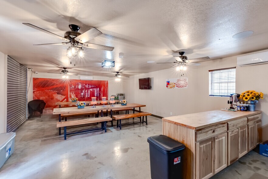 More Photos Of 200 King Ranch Rd, Gatesville Specialty For Sale