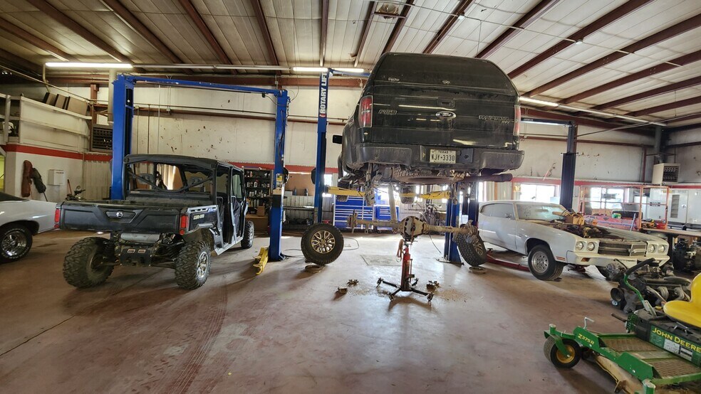 More Photos Of 3915 W Wall St, Midland Auto Dealership For Sale