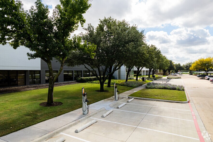 More Photos Of 6600 Chase Oaks Blvd, Plano Unknown For Lease