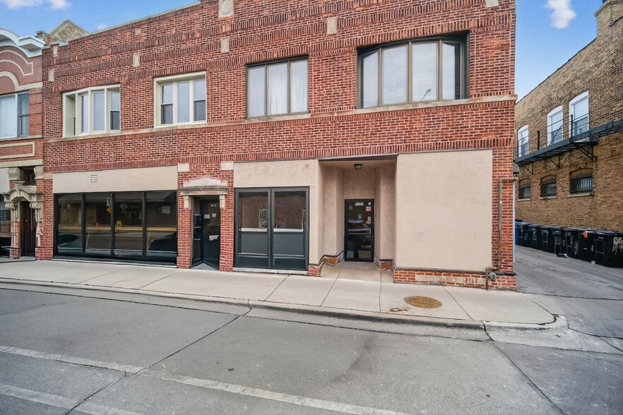 More Photos Of 4369 N Elston Ave, Chicago Specialty For Sale