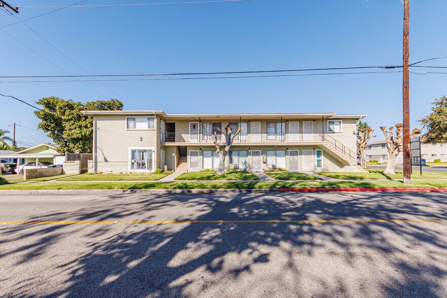 More Photos Of 12221 Peacock Ct, Garden Grove Apartments For Sale