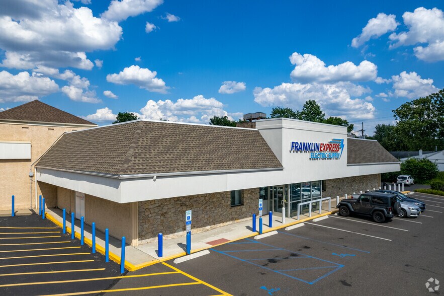 More Photos Of 2103 Branch Pike, Cinnaminson Unknown For Lease