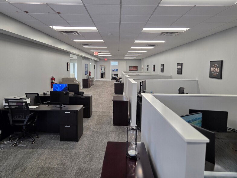 More Photos Of 2734 E Oakland Park Blvd, Fort Lauderdale Office For Sale