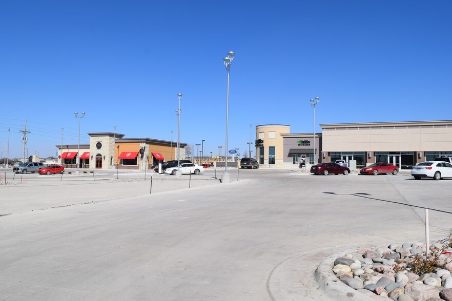 More Photos Of 4320 Vine St, Hays General Retail For Lease