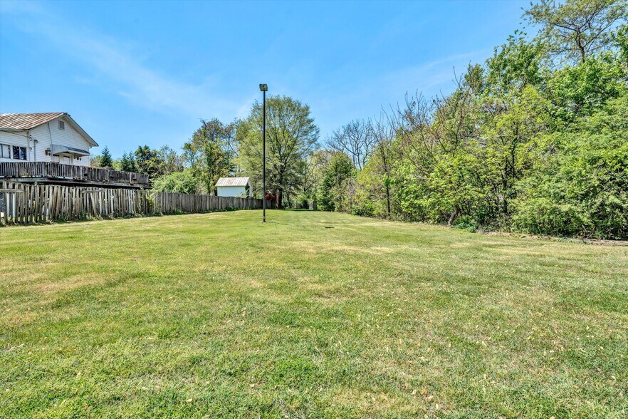 More Photos Of 106 Stoney Battery Rd, Troutville Restaurant For Sale