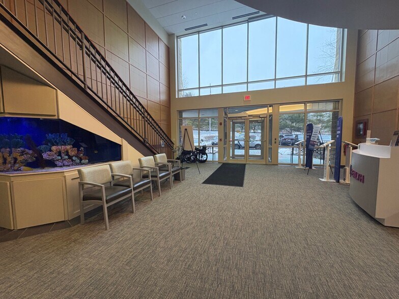 More Photos Of 99 Conifer Hill Dr, Danvers Office For Lease