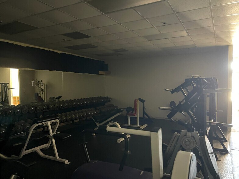 More Photos Of 8894 Airline Hwy, Baton Rouge Medical For Lease