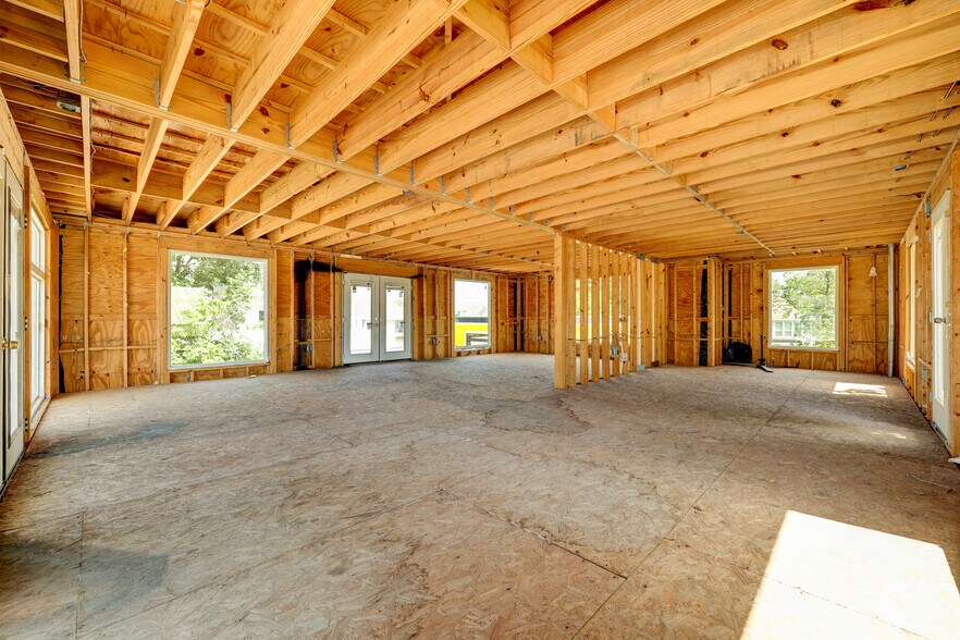 More Photos Of 963 Judiway St, Houston General Retail For Lease