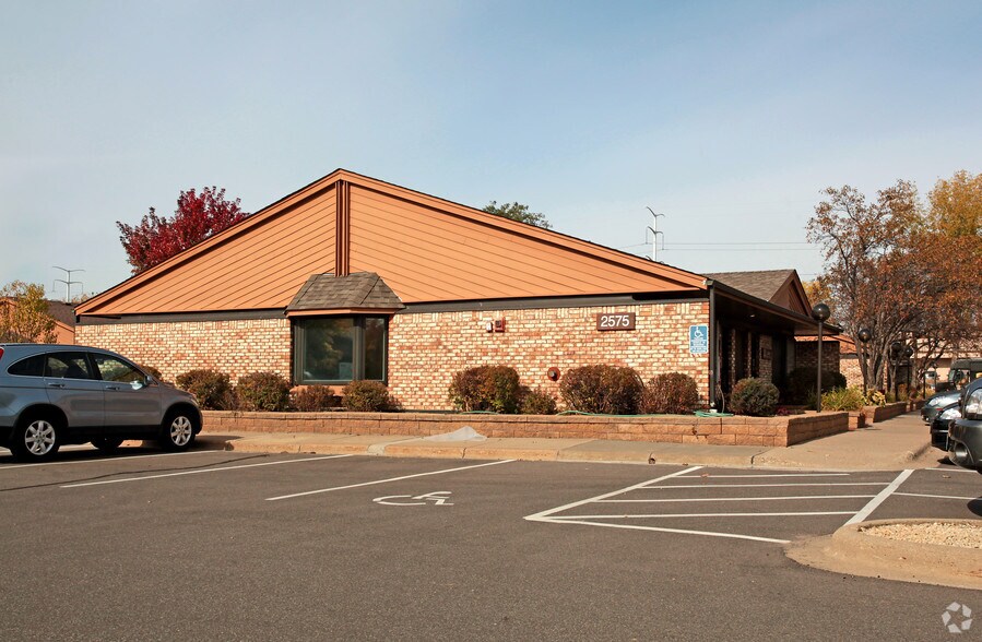 Primary Photo Of 2575 N Hamline Ave, Roseville Office For Sale