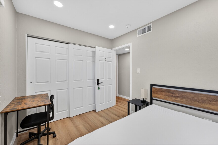 More Photos Of 5038 N 18th Ave, Phoenix Multifamily For Sale