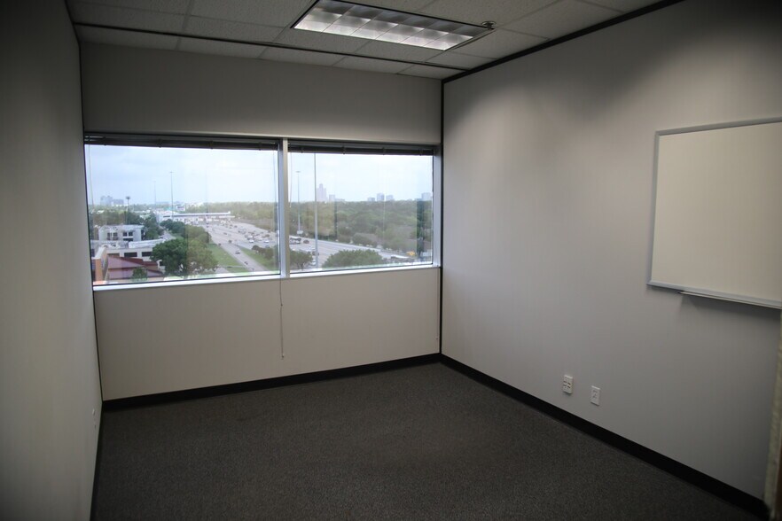More Photos Of 1250 W Sam Houston Pky, Houston Office For Lease