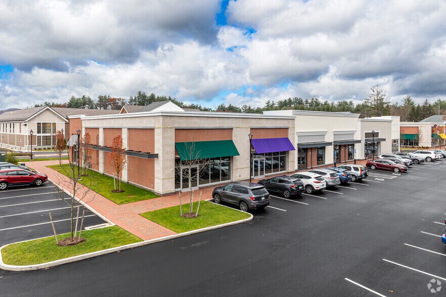 More Photos Of 21 Ensign Dr, Avon Unknown For Lease