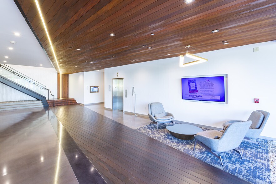 More Photos Of 4551 Glencoe Ave, Marina Del Rey Office For Lease