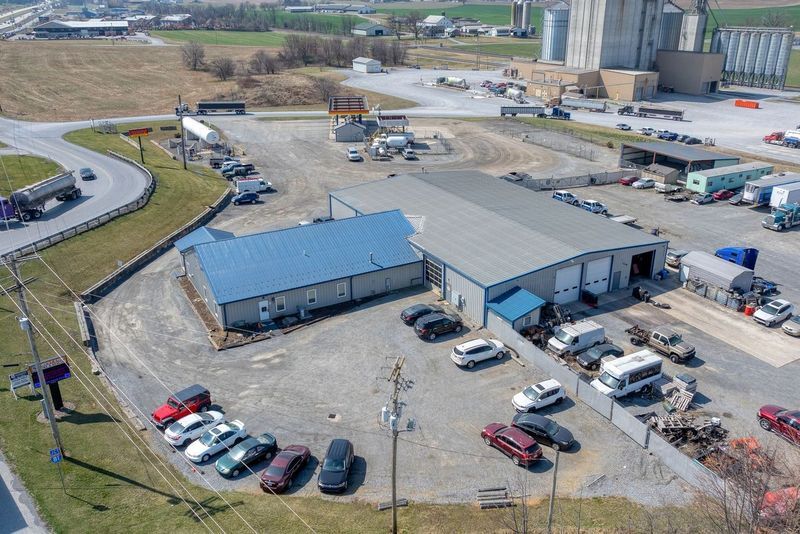 More Photos Of 1120 Mount Rock Rd, Shippensburg Distribution For Sale