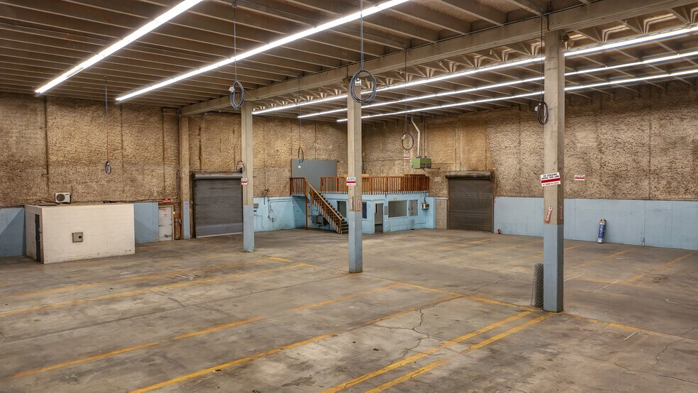 More Photos Of 675 Elkton Dr, Colorado Springs Distribution For Lease