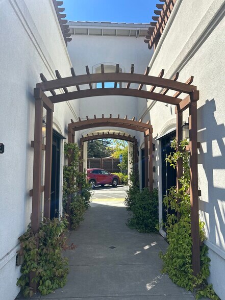 More Photos Of 18590-18594 Sonoma Hwy, Sonoma Storefront Retail Residential For Sale