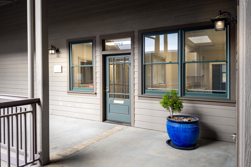 More Photos Of 140 Litton Dr, Grass Valley Medical For Lease