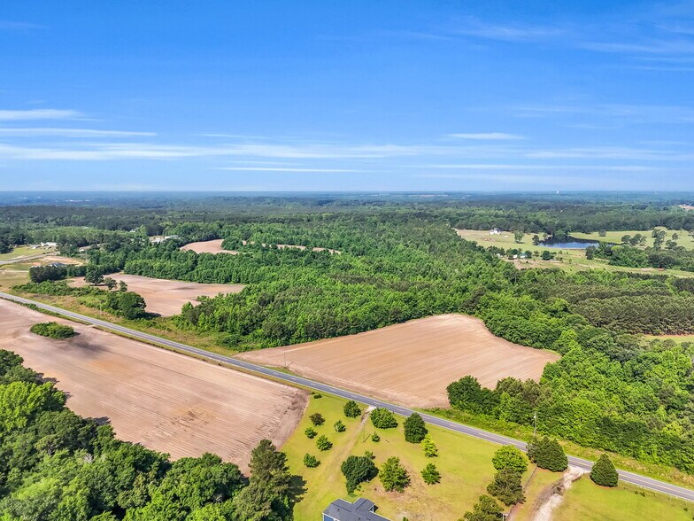 More Photos Of 2044 Wire, Bunnlevel Land For Sale