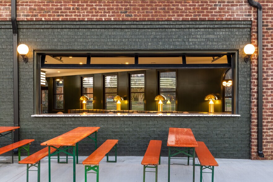 More Photos Of 5503 Main St, Ooltewah Flex For Sale