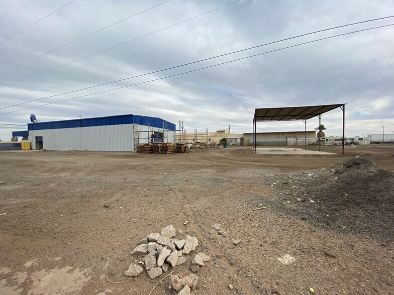 More Photos Of 803 E Main St, El Centro Auto Repair For Sale