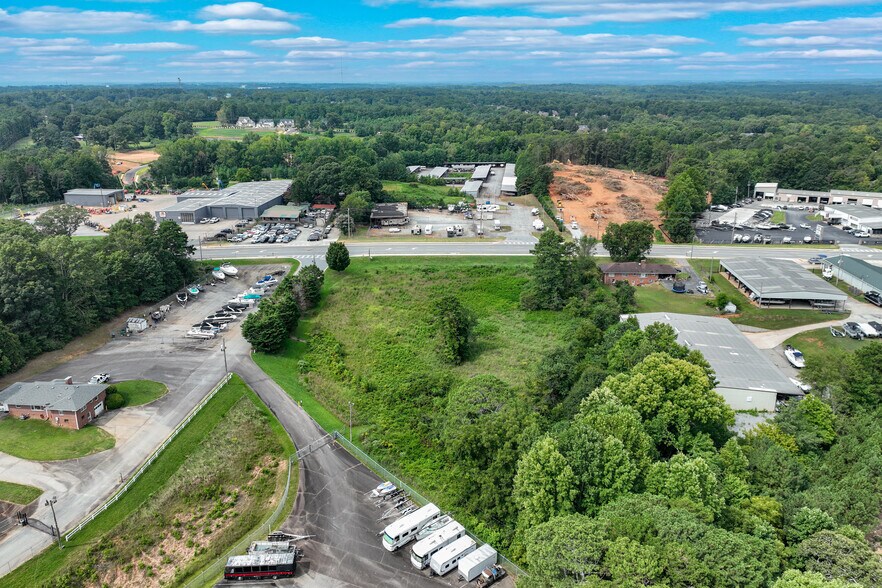 More Photos Of 6005 Holiday Rd, Buford Land For Sale