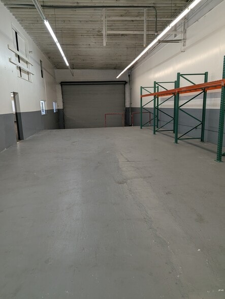 More Photos Of 2301-2323 W 190th St, Redondo Beach Industrial For Lease